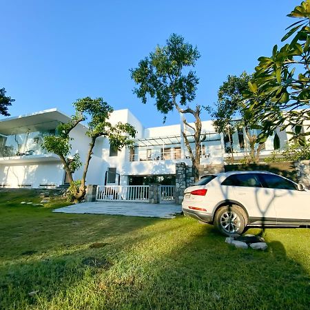 Vanantra Resort Rishīkesh Buitenkant foto