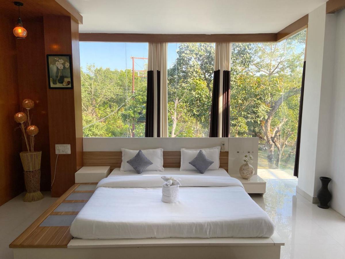 Vanantra Resort Rishīkesh Buitenkant foto